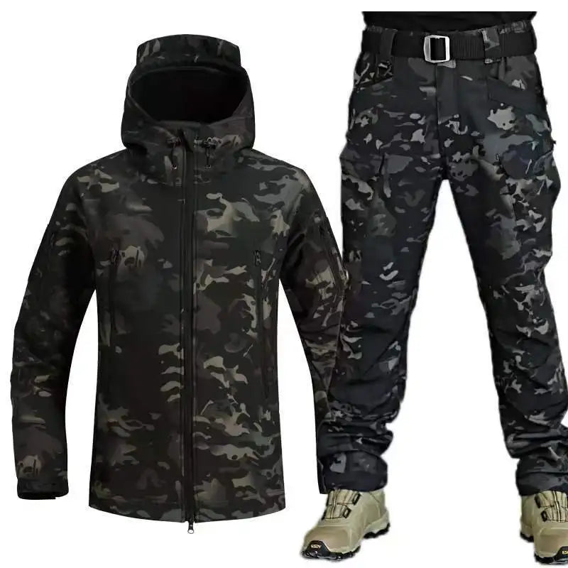 Outdoor Shark Skin Warmth Set Camo Plush Thickened Coat