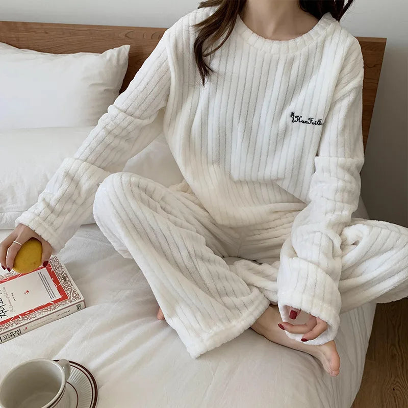 Women Velvet Pajama Set