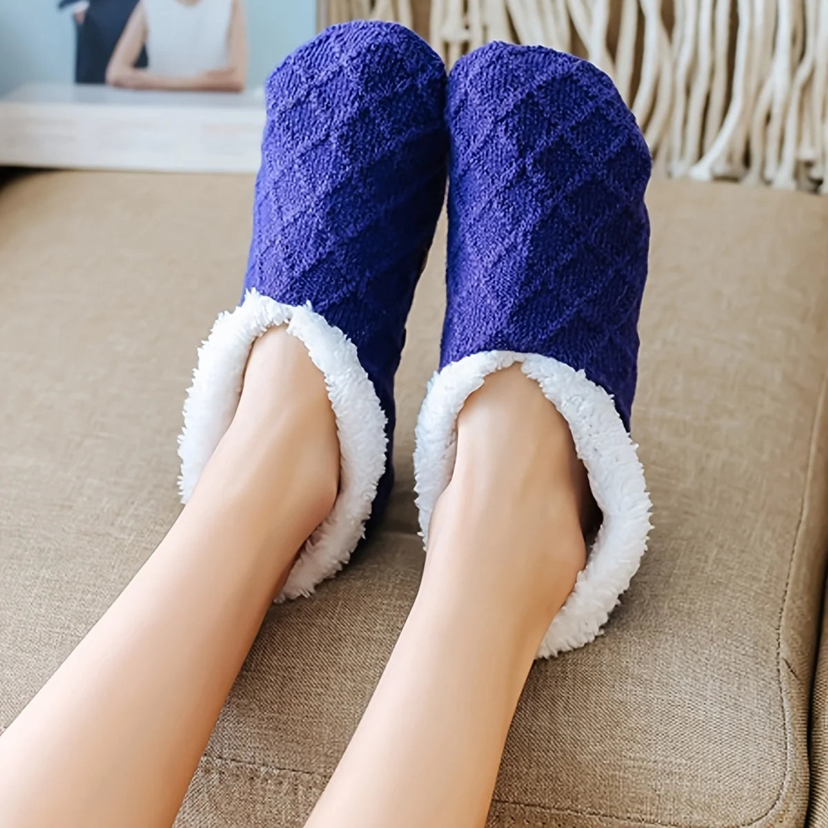 Women's Non-Slip Plush Knitted Socks