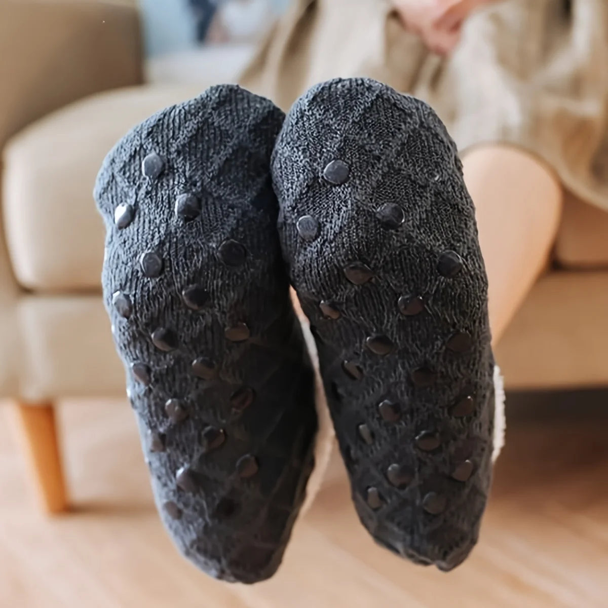 Women's Non-Slip Plush Knitted Socks